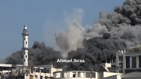 The moment Al-Ghofari Tower in Gaza was targeted