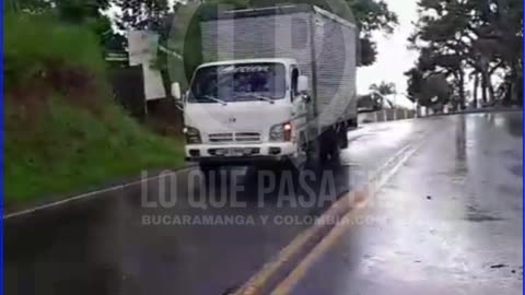 Un muerto dejó accidente con tractocamión en Santander
