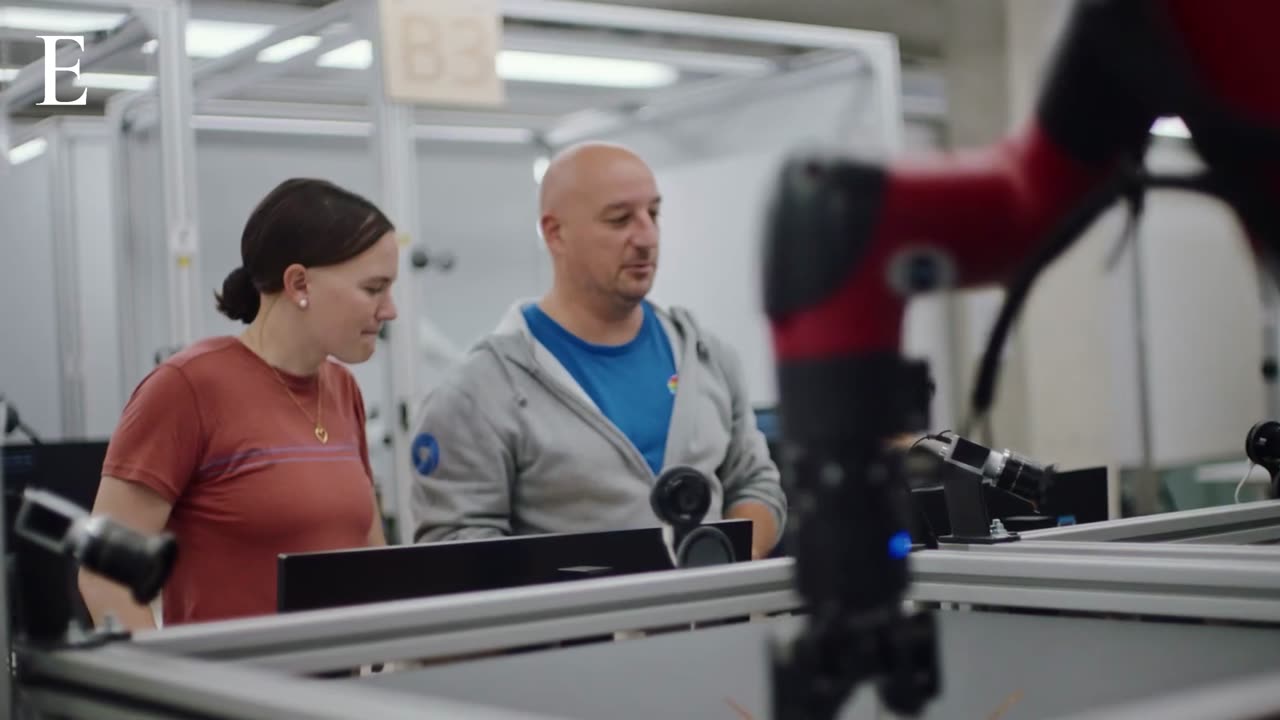 [2025-04-24] Why Tech Companies Are Pulling Job Listings
