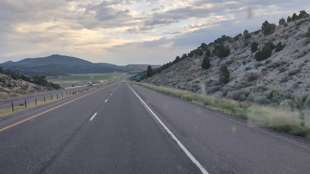 Trucking Manderfield, UT.