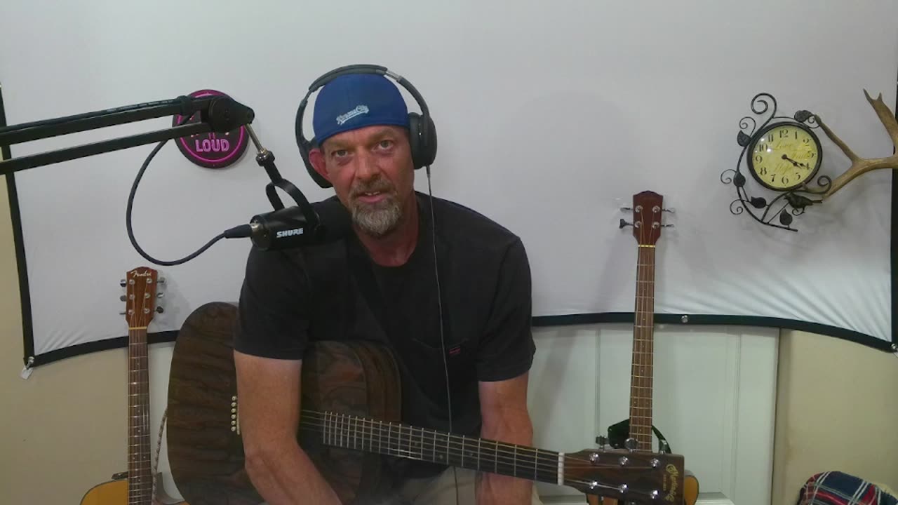 Crappy Cover of "Don't Worry, Be Happy"