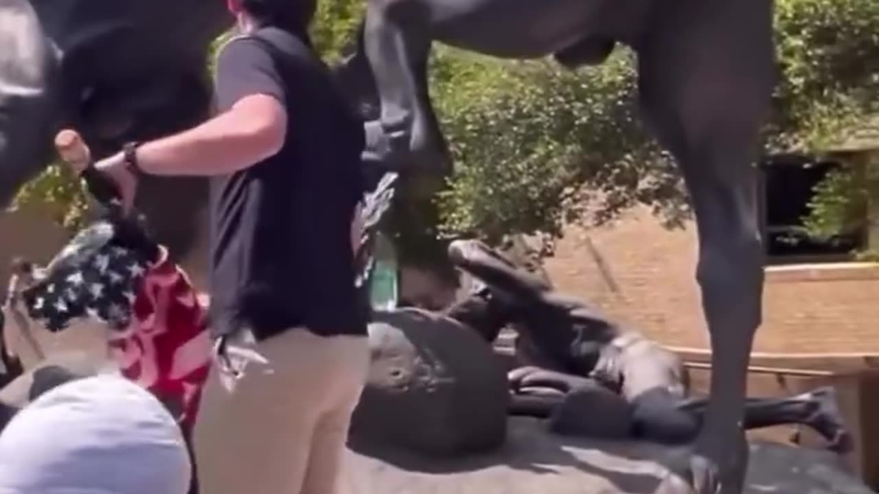 Black Student imitates Charlie Kirk’s death at Texas State University