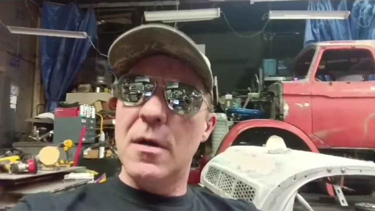 Trumps Executive Order Requires Proof Of Citizenship To Register