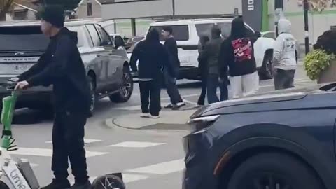 ICE agents swarmed Chicago’s Little Village earlier today in a major show of force