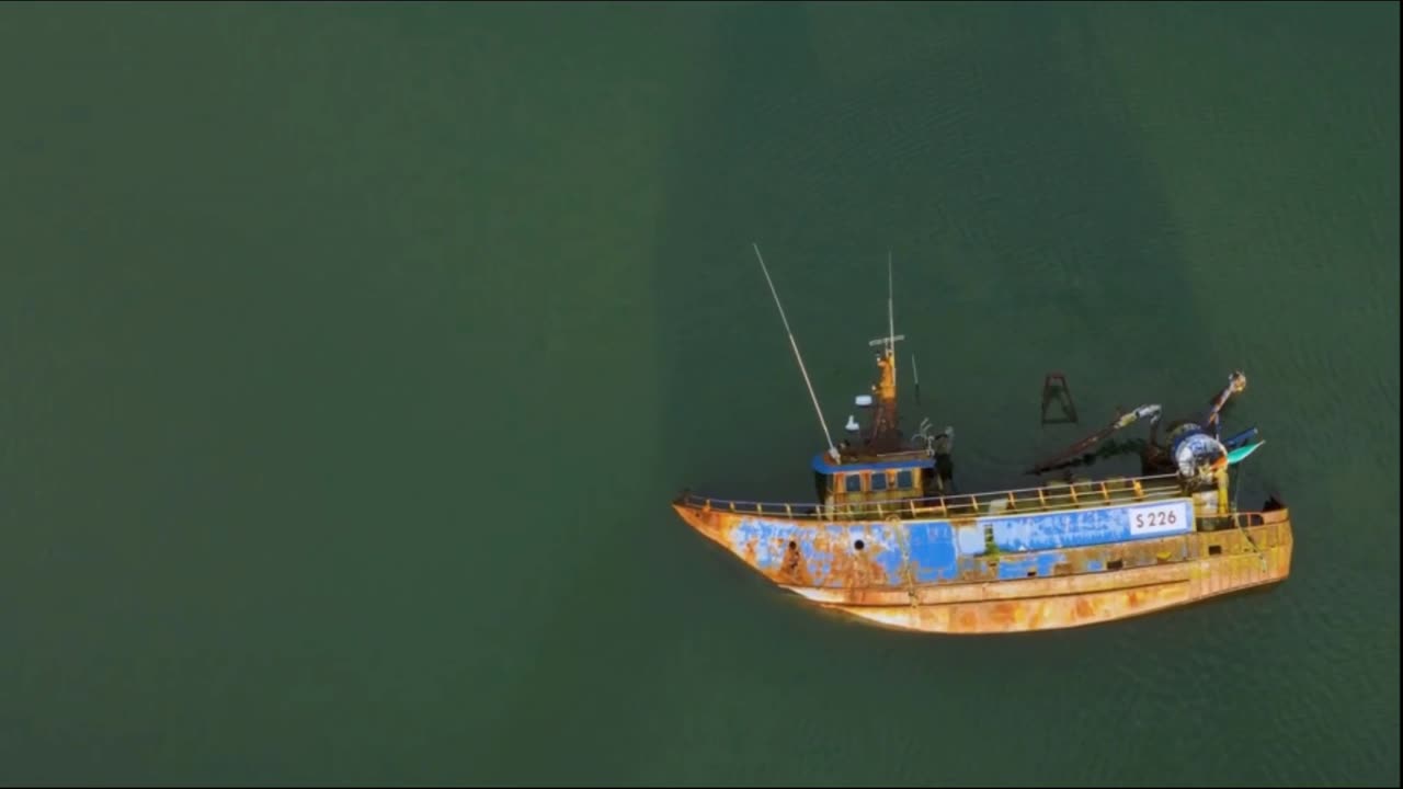 The Ghost Ship That Sailed Itself for 50 Years