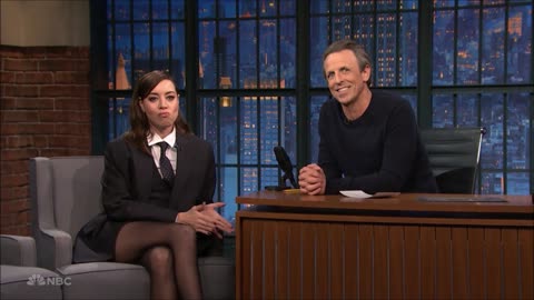 Aubrey Plaza Amazing Legs in Pantyhose 9 26 24