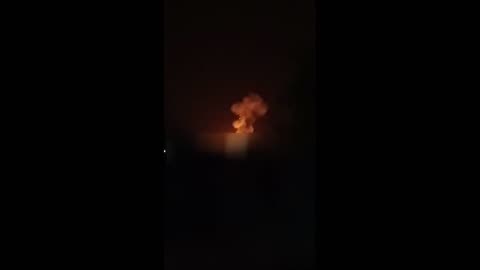 💥 Explosions reported in Aleksine, Tula region. This city is home to a chemical
