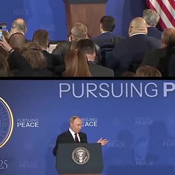 ❗️Rare moment of Putin speaking English in public.