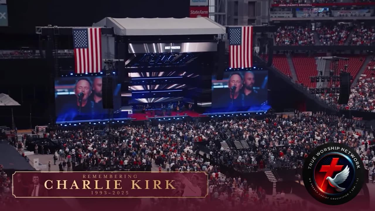 HOLY FOREVER - Chris Tomlin at the Memorial of Charlie Kirk