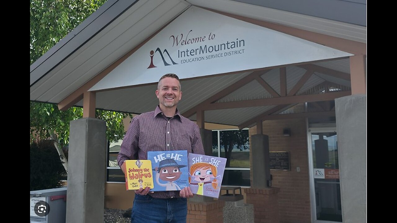 Oregon School Employee Disciplined Over Children’s Books on Biological Gender, Appeals Case