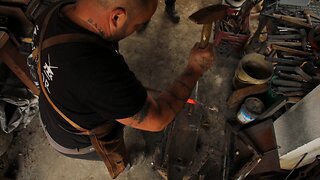 El herrero y la tradición que luchan por sobrevivir