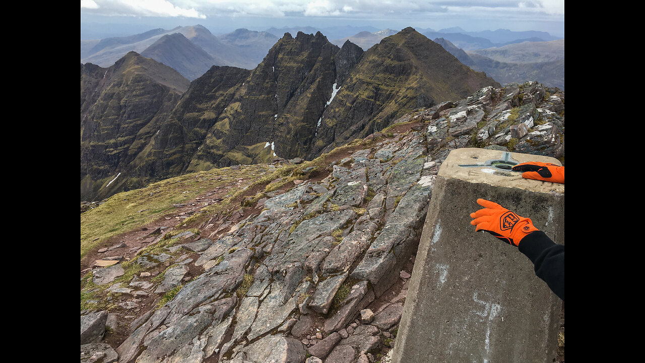 One of the best Scottish mountains An Teallach (Sgurr Fiona & Bidean a' Ghlas Thuil) Gaelic names