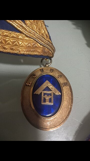 FREEMASONS ARE KEPT IN BONDAGE AT CERTAIN LEVELS!