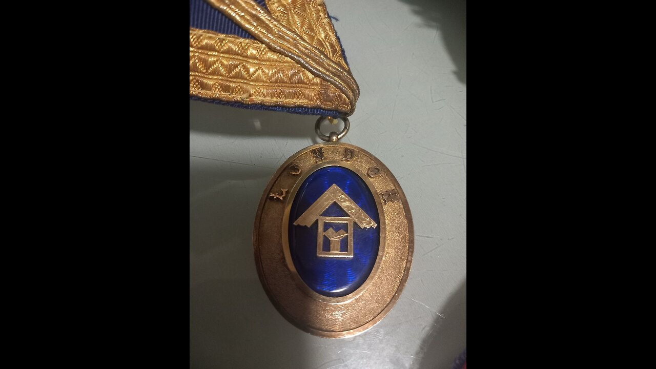 FREEMASONS ARE KEPT IN BONDAGE AT CERTAIN LEVELS!