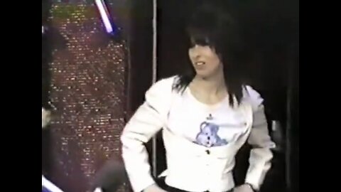 Chrissie Hynde On Howard Stern 1991