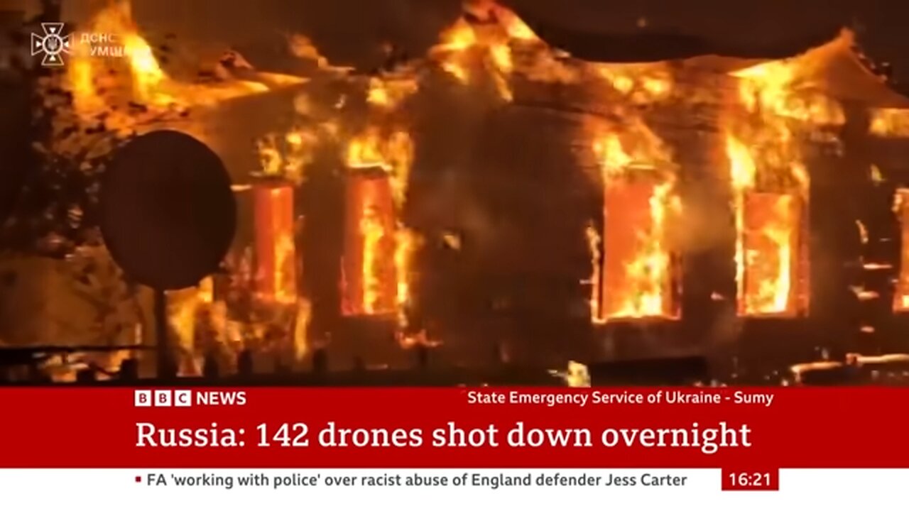 Moscow airports temporarily closed after Ukraine drone attacks