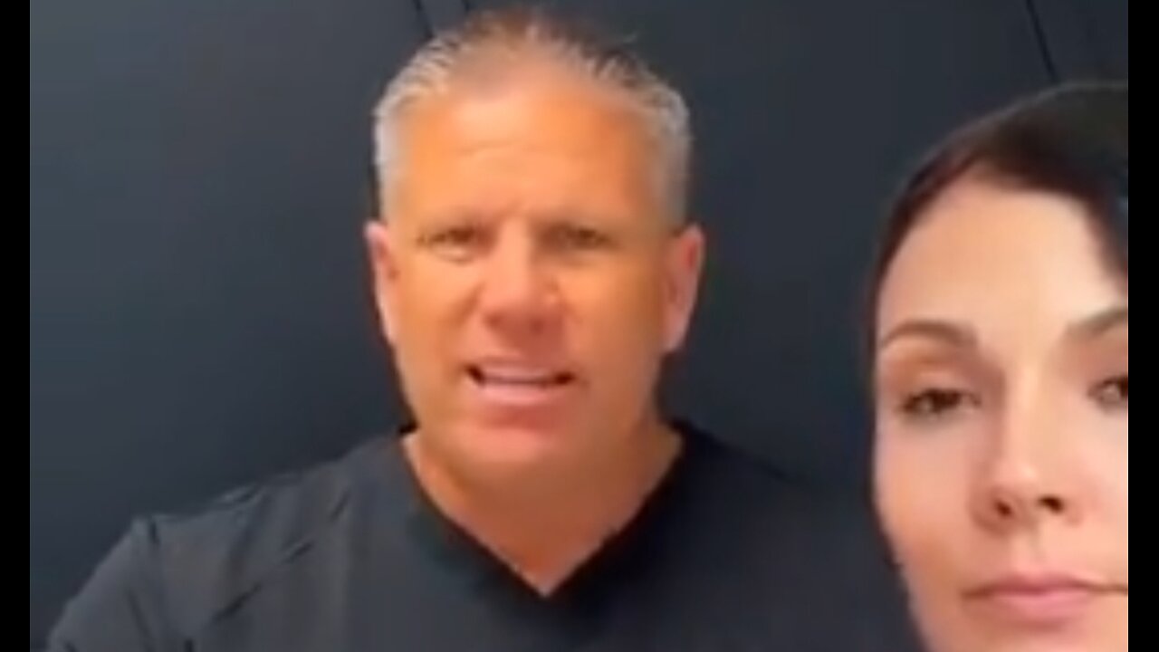 DOCTOR EXPLAINS 10 SIGNS OF PARASITES ⚔️