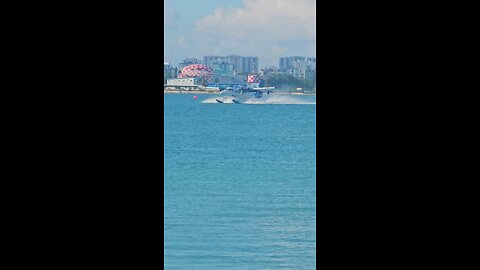 seaplane landing