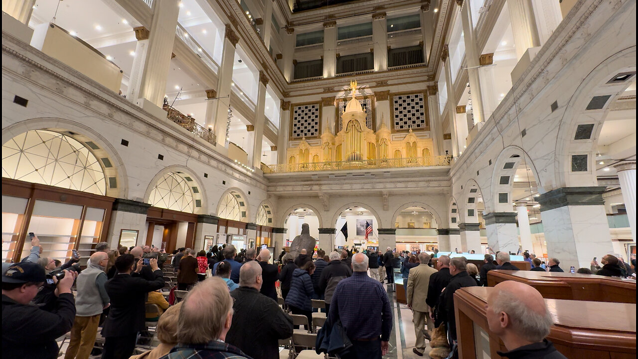 National Anthem Played on Wanamaker Organ in Philly Before Macy’s Store Closes for Good