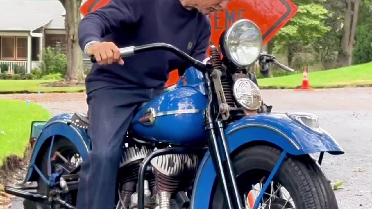 TRUE BLUE !1941 Harley-Davidson WL By Alexander Leaving