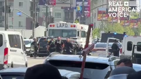 Mass arrest happening now at the ICE facility downtown Los Angeles