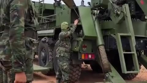 🚀🇹🇭 Cambodia Thailand War | Thai M758 Self-Propelled Howitzer Bombards Cambodian Targets | RCF