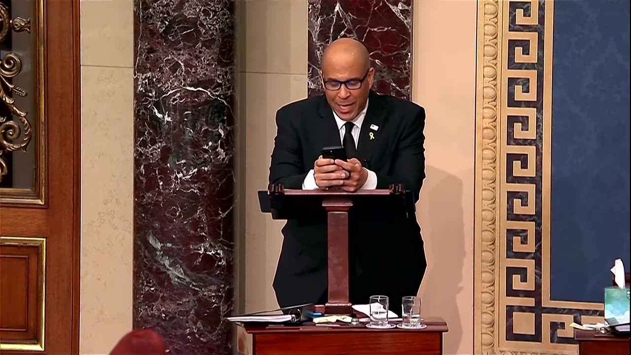 US senator Cory Booker breaks Senate speech record with Trump tirade