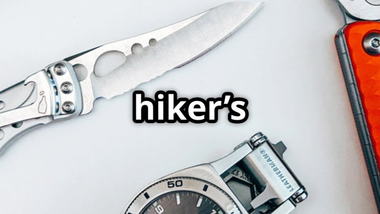 5 Smart Hiking Essentials You Should Carry. #prepping #shtf #shtfsurvival