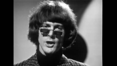 Aug. 12, 1965 | The Byrds Perform “All I Really Want to Do” on “Top of the Pops”