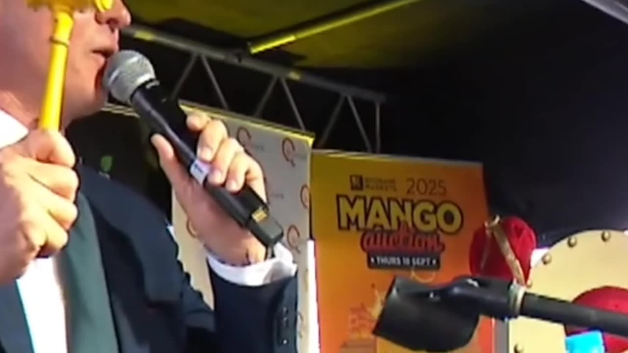 How much would you pay for a tray of mangoes?