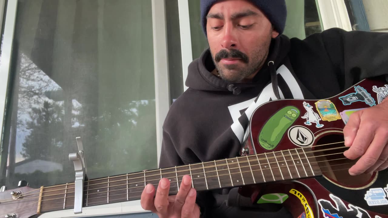 Stuck in the Middle by Tai Verdes (Guitar Lesson/Tutorial)