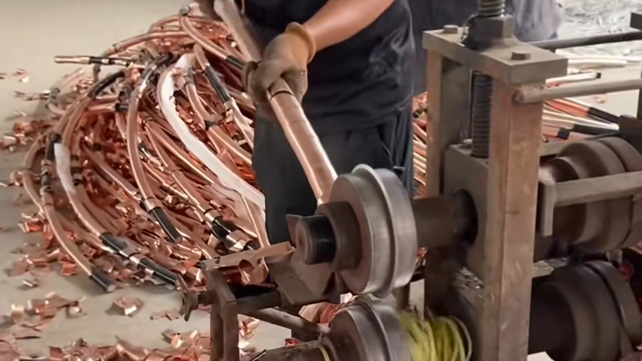 😮💥 Watch This Machine In Action! | FeedMyCuriosity