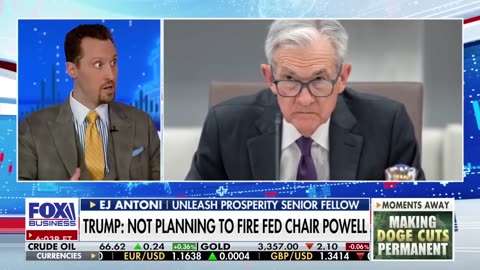 Economists denounce the Fed for producing money "hand over fist" in 2021, saying, "NO EXCUSE!"