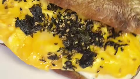 Super simple and easy yet delicious, a sourdough cheese and eggs sandwich with nori topping recipe
