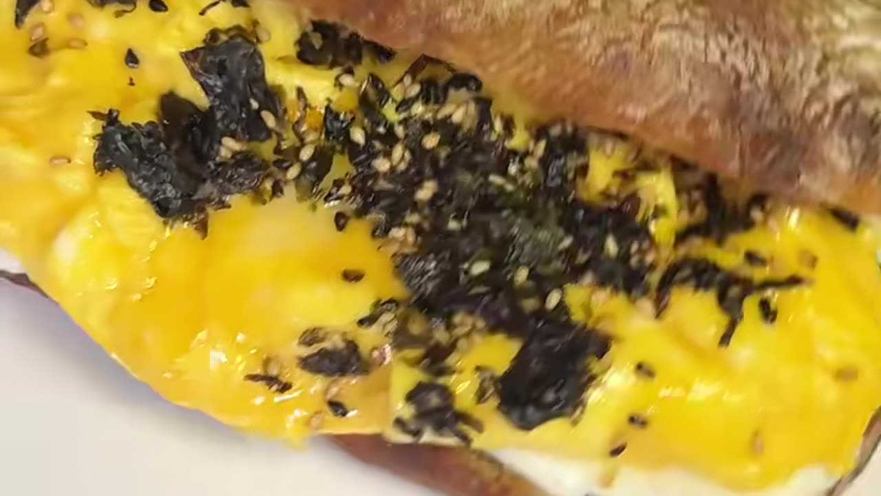 Super simple and easy yet delicious, a sourdough cheese and eggs sandwich with nori topping recipe