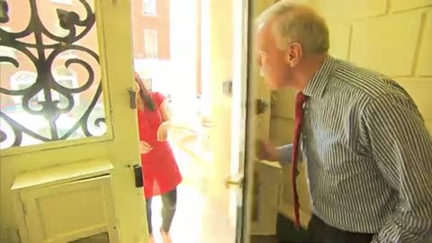 RTÉ Clip from 2013 on the Grand Lodge of Ireland, 17 Molesworth Street.