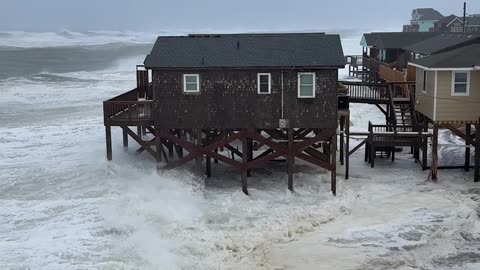 Hurricane Erin Storm Surf Arrives in Cape Hatteras, NC