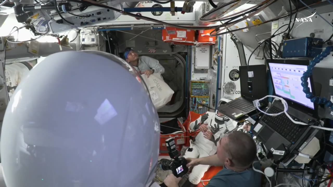 NASA's SpaceX Crew-9 Hatch Close