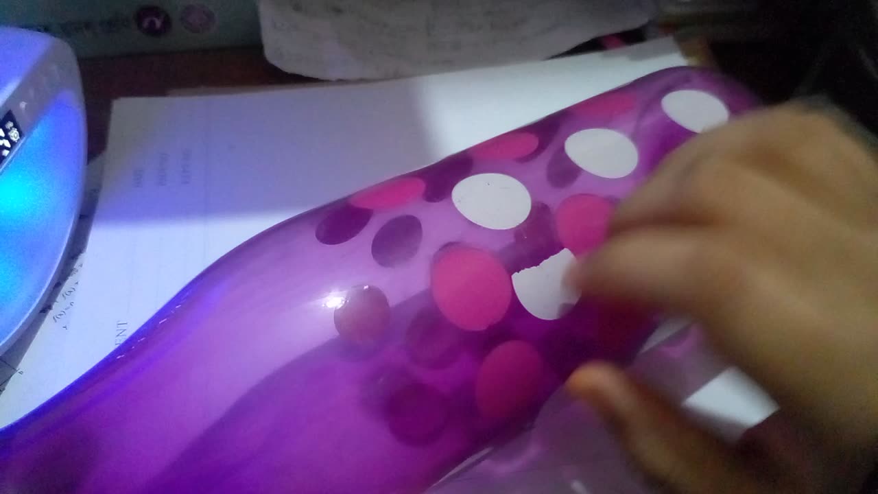 Water bottle tapping ASMR!!