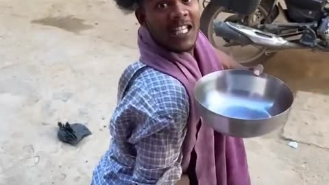 Bhikh mangne ka tarika,😂😂