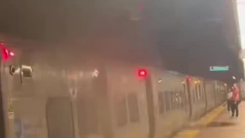 🚨 BREAKING：“I’VE NEVER SEEN A DELUGE LIKE THIS” Grand Central Station NEW YORK CITY