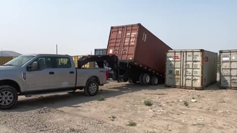 Looking for Top-Notch Container Delivery? We’ll Get It There! 🚛 | USA Containers