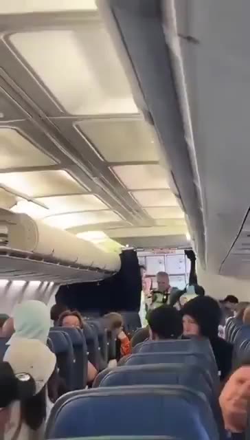 Dublin Airport. Chaos onboard a flight from NY arriving in Ireland as gardaí attempt to remove