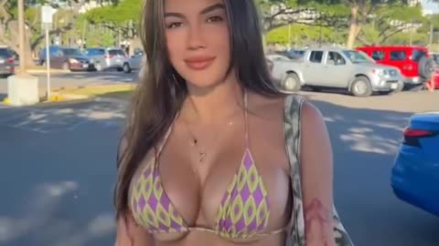 Video by girls_portrait_u [16] HOT GIRL