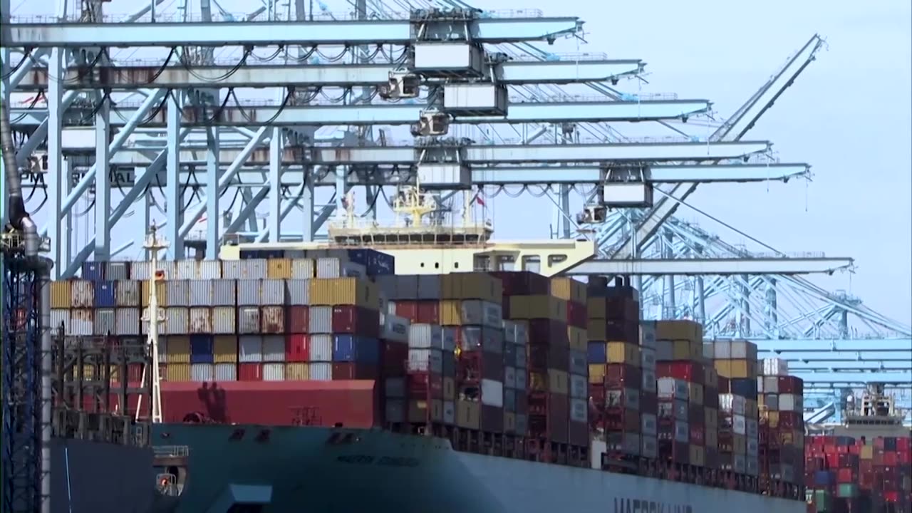 Trump's tariffs stoke global trade war as China, EU vow response
