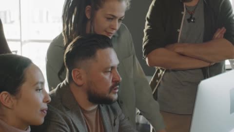 Client & Team Approval Workflows Made Simple (SocialBee Demo)