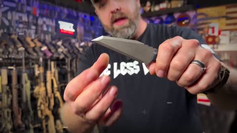 Everyone should carry a knife in 2025