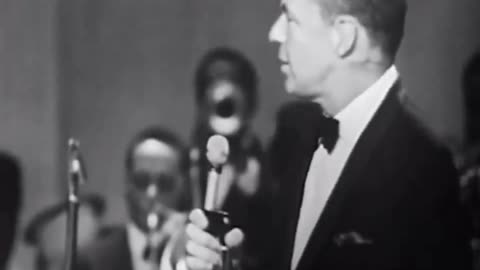 Frank Sinatra - Fly Me To The Moon #classic