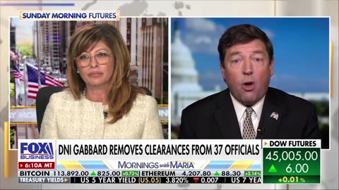 Navarro exposes the former FBI agent who detained him during the Russia farce.