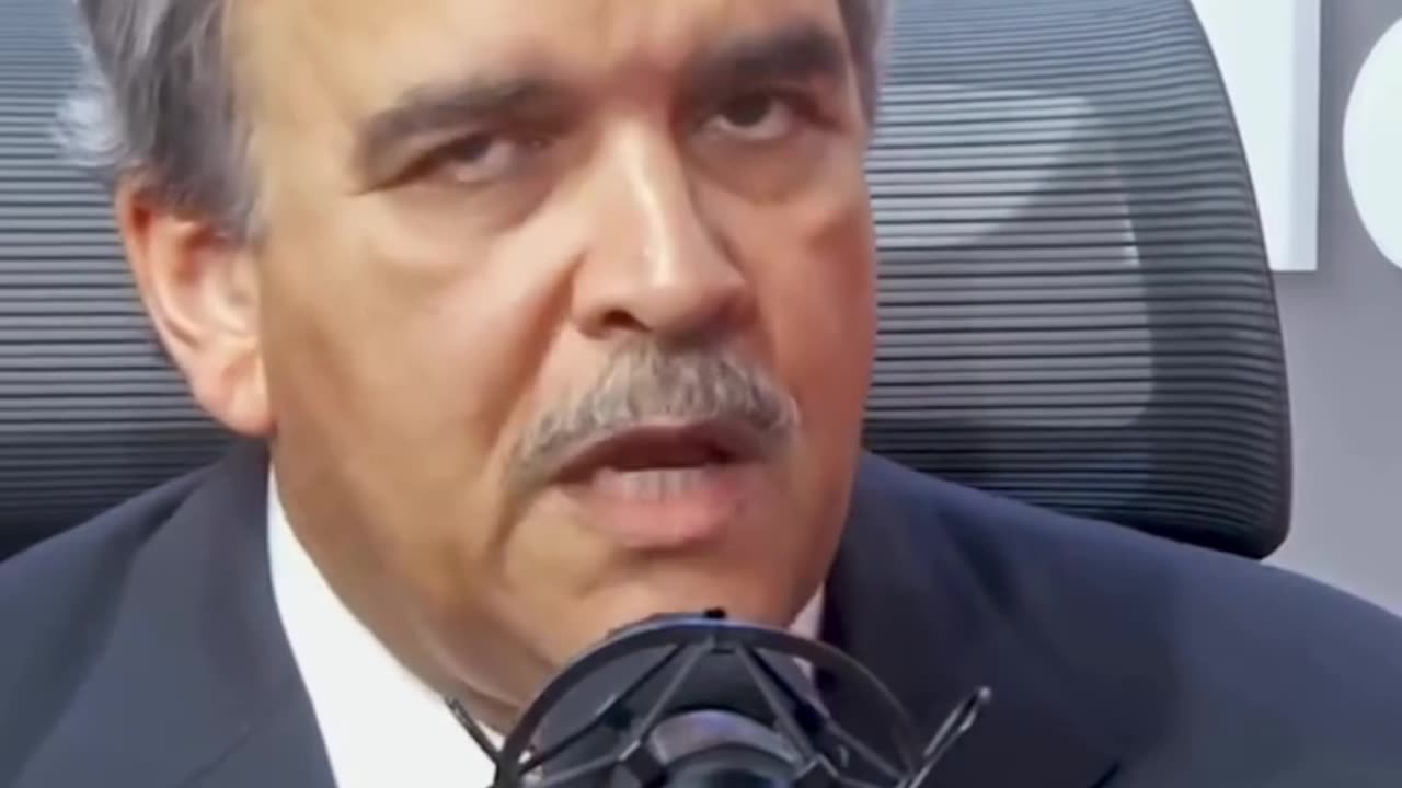 Elias Wessin Chávez critica la construcción de una mezquita en Punta Cana